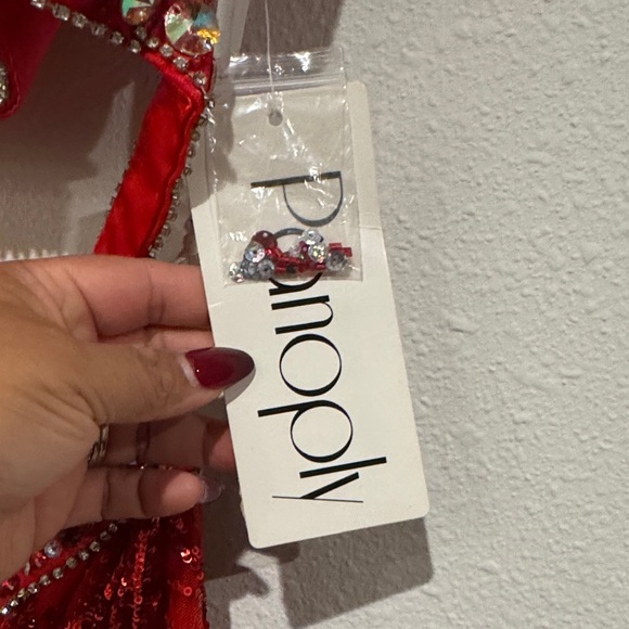 Panoply Scarlet Elegance Prom Dress - Picture 3 of 12